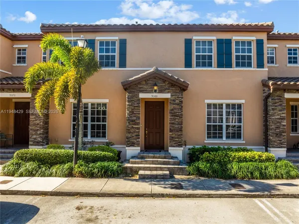 $525,000 | 9360 Southwest 171st Court, Miami, FL 33196