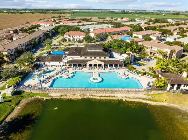 $525,000 | 9360 Southwest 171st Court, Miami, FL 33196