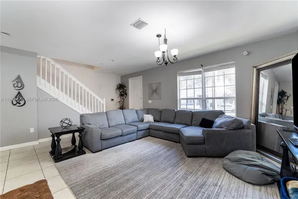 $525,000 | 9360 Southwest 171st Court, Miami, FL 33196