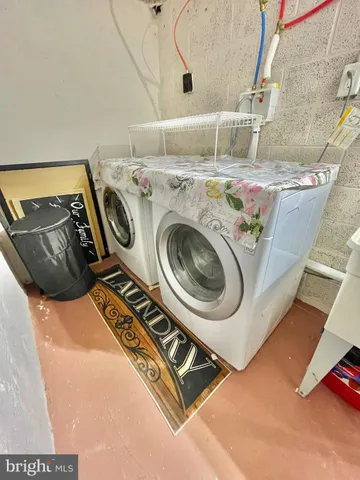 $255,000 | 3117 Union Deposit Road, Harrisburg, PA 17109