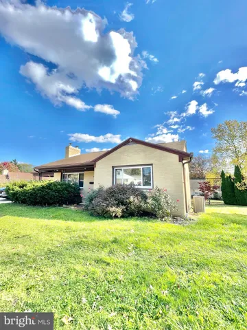 $255,000 | 3117 Union Deposit Road, Harrisburg, PA 17109