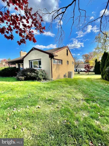 $255,000 | 3117 Union Deposit Road, Harrisburg, PA 17109