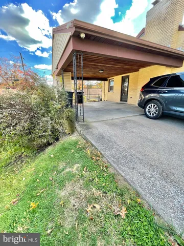 $255,000 | 3117 Union Deposit Road, Harrisburg, PA 17109