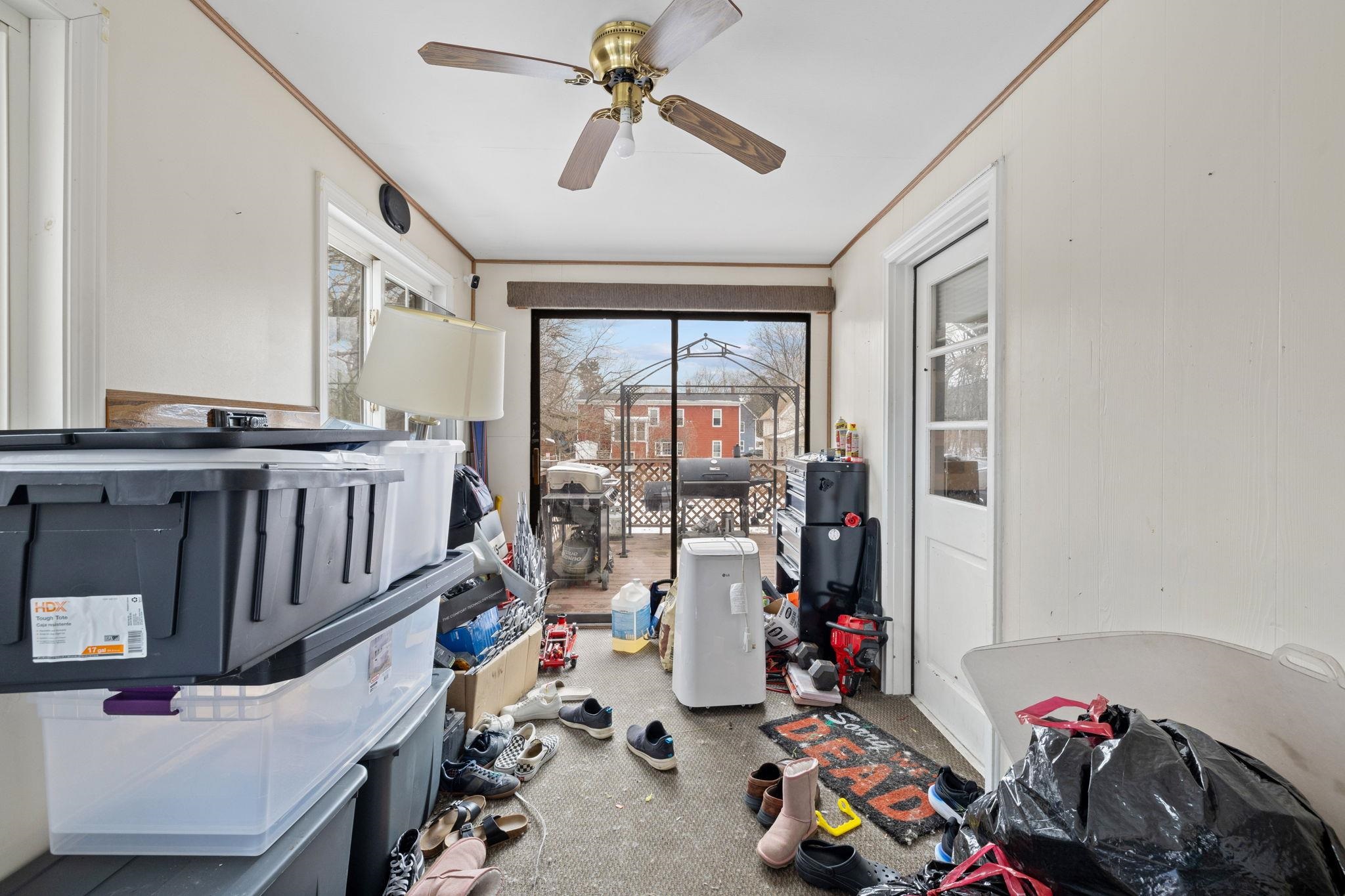 58 Arnold Street Manchester, NH 03102 - Photo 7 of 50