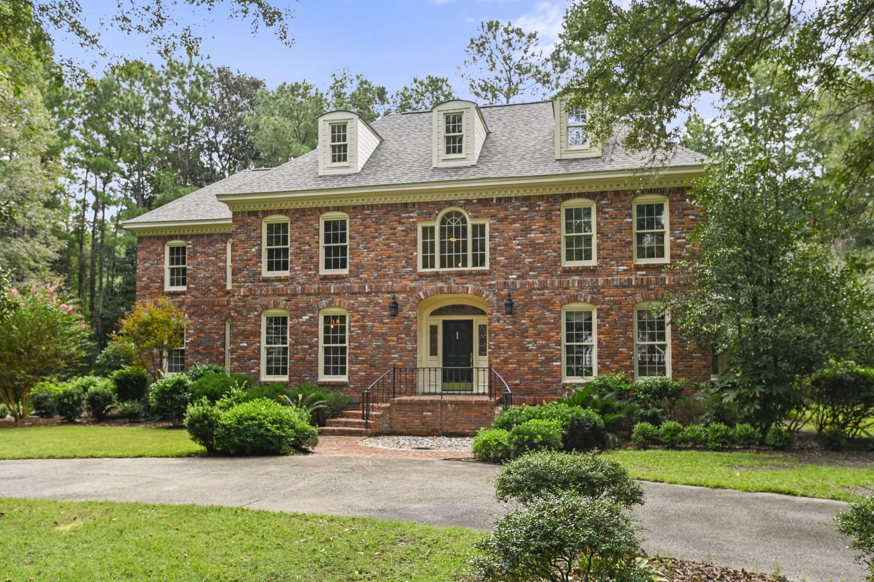 208 Old Postern Road Summerville, SC 29483 - Photo 8 of 55 _DSC5942