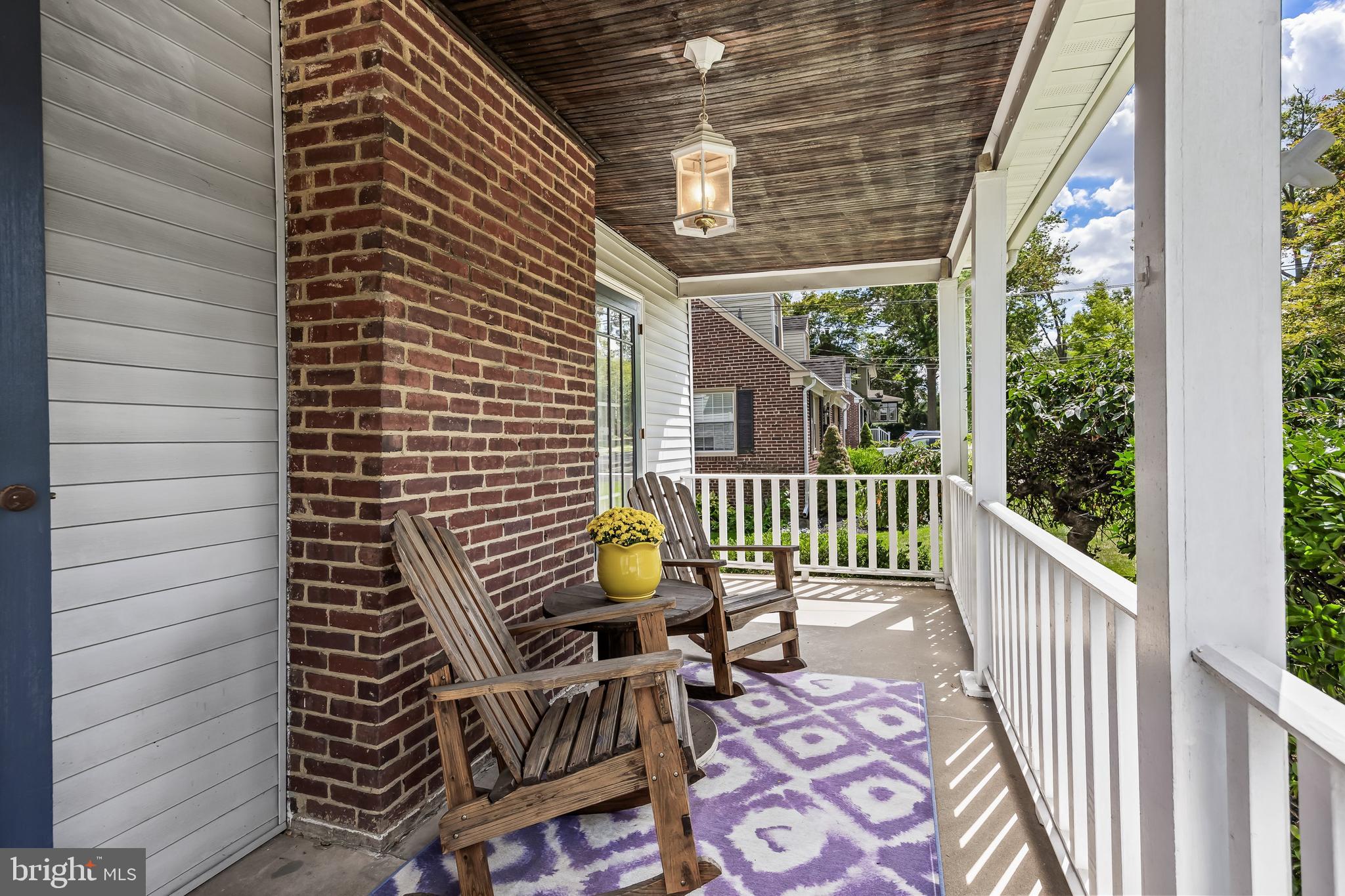 31 Wesley Avenue Cherry Hill, NJ 08002 - Photo 3 of 52 a view of a chair in the balcony