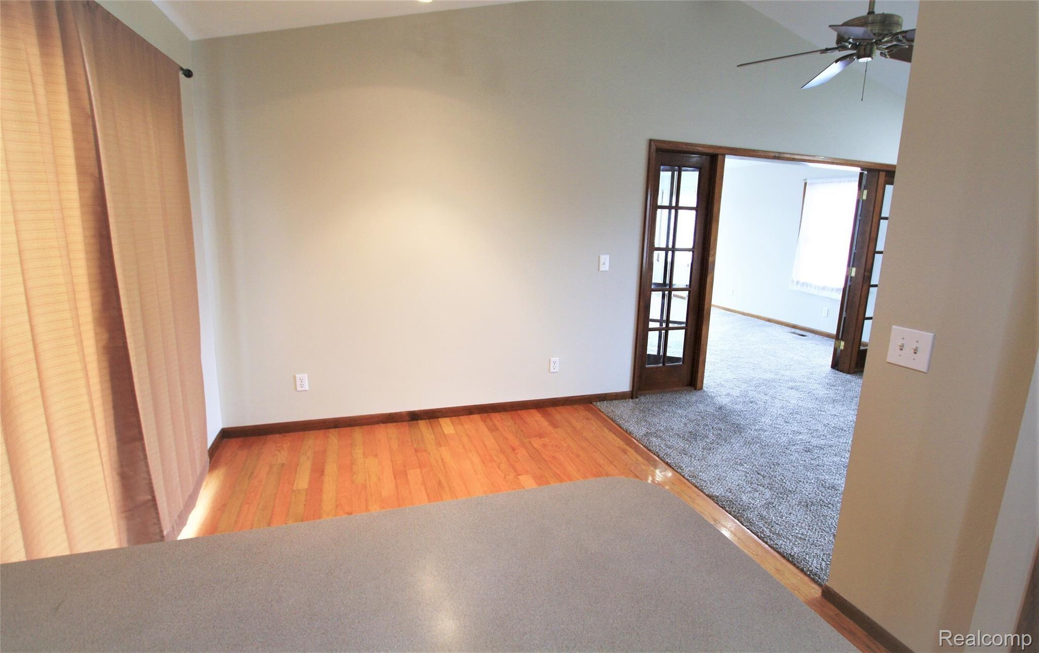 8382 Cook Road Swartz Creek, MI 48473 - Photo 9 of 17 IMG_1612.JPG