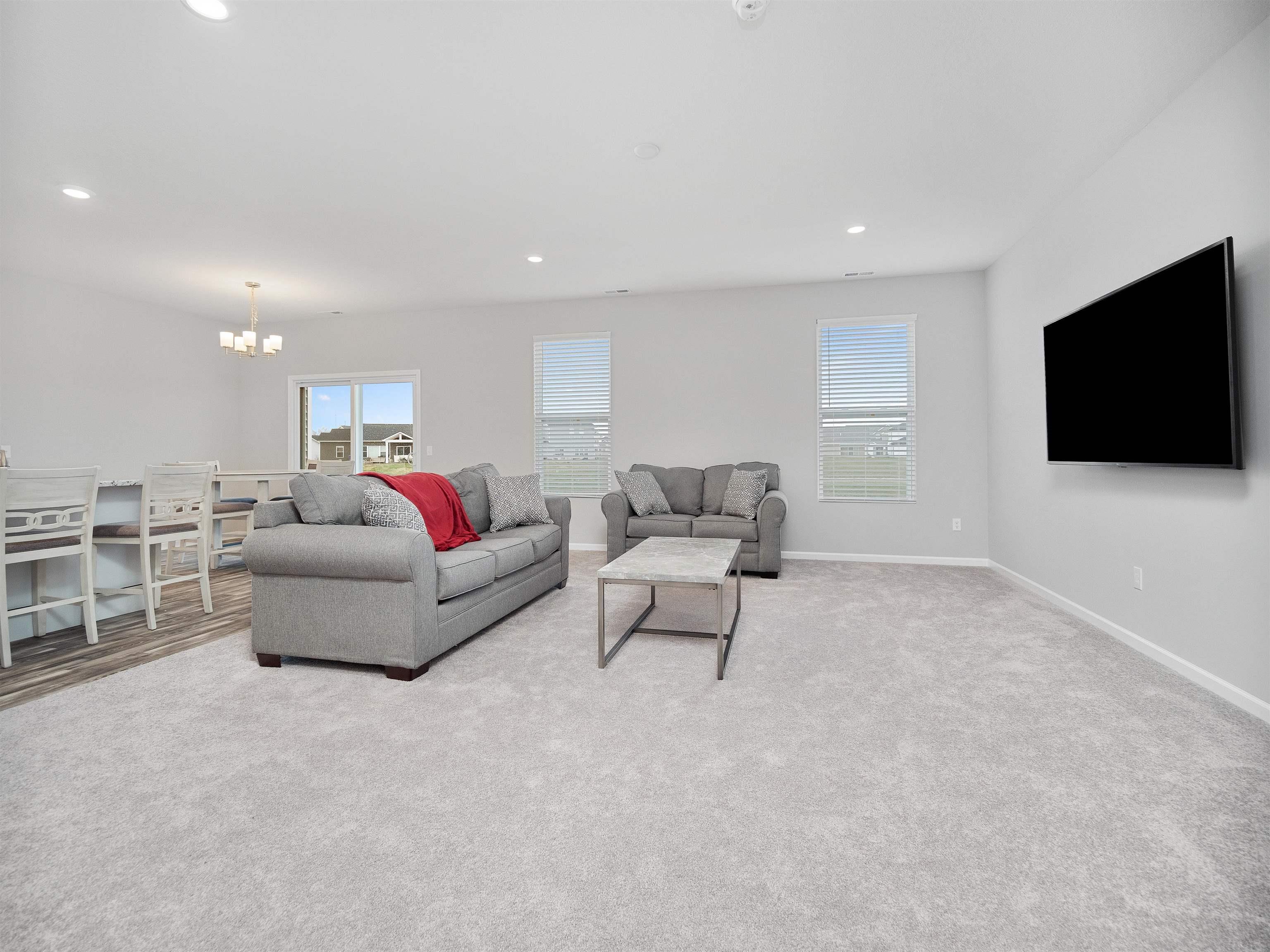 941 West Hamilton Road South Fort Wayne, IN 46814 - Photo 5 of 36