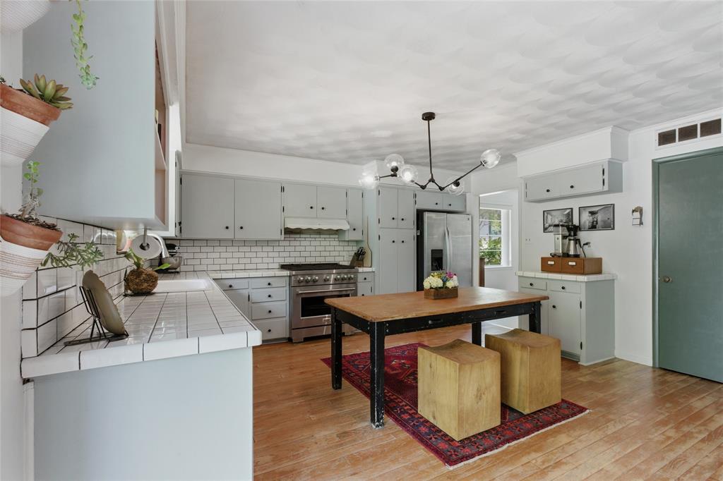 3929 South Franklin Street Dallas, TX 75233 - Photo 10 of 31