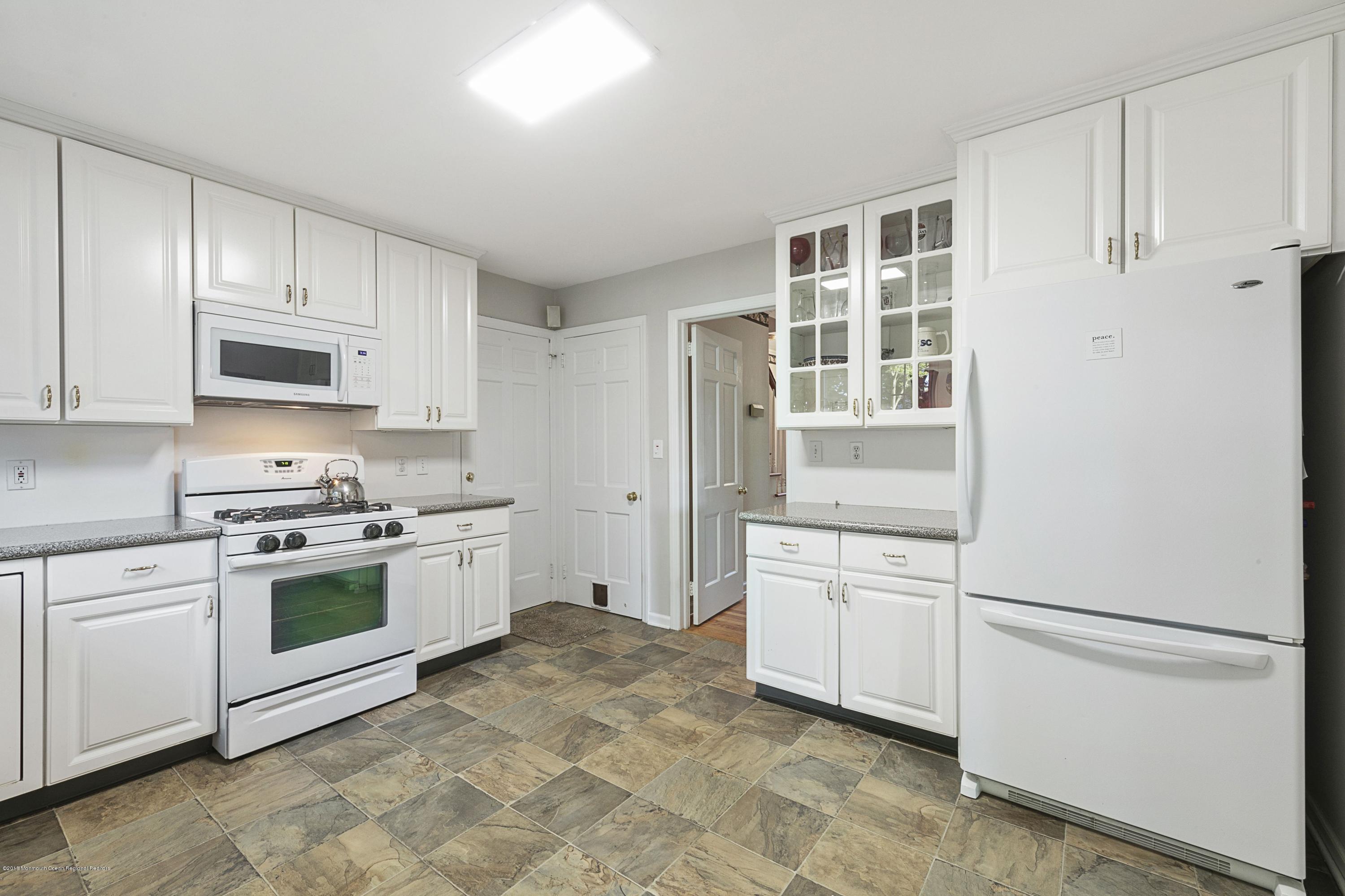 150 Cedar Drive Colts Neck, NJ 07722 - Photo 19 of 45 233A8531