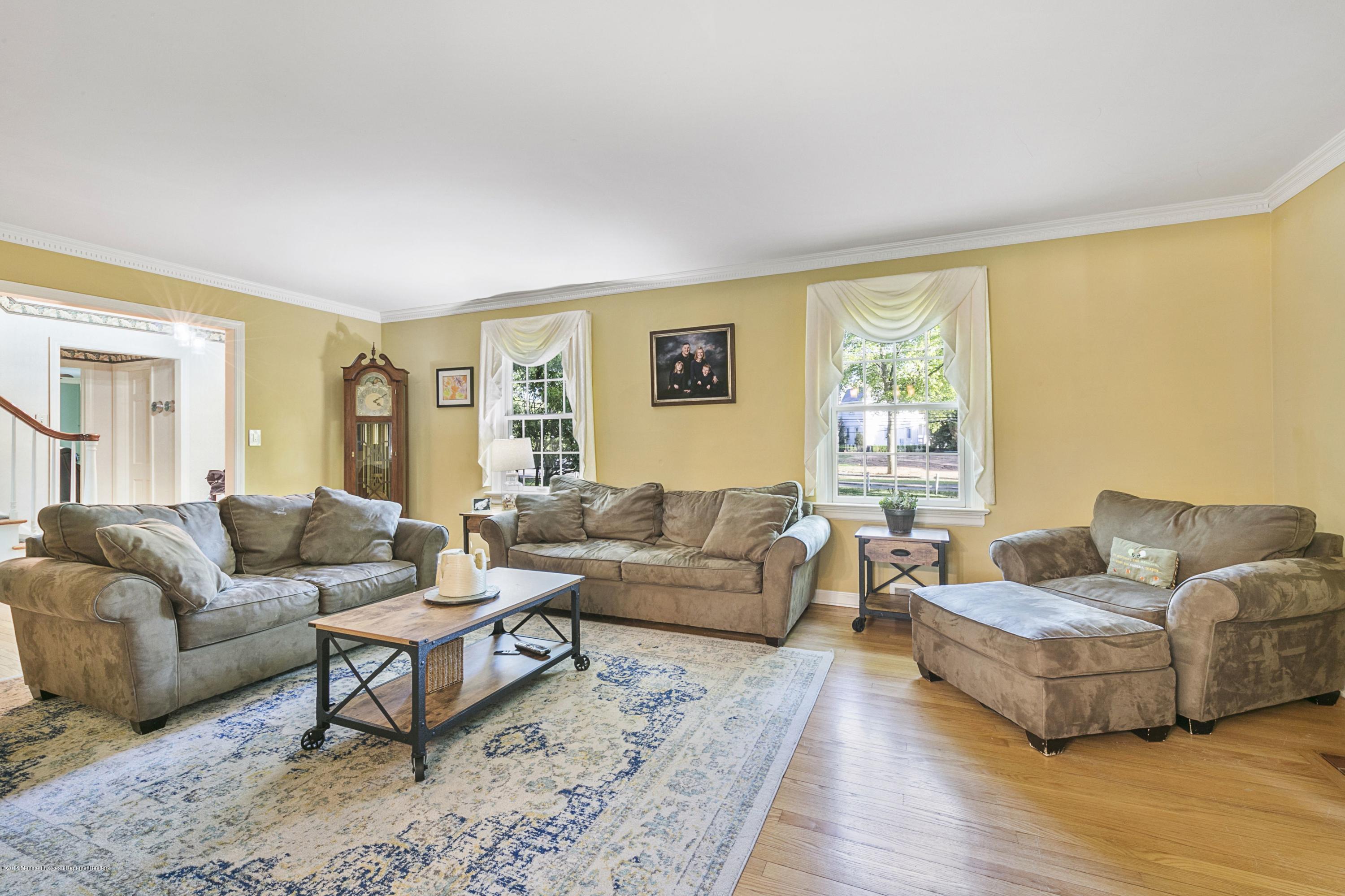 150 Cedar Drive Colts Neck, NJ 07722 - Photo 7 of 45 233A8372
