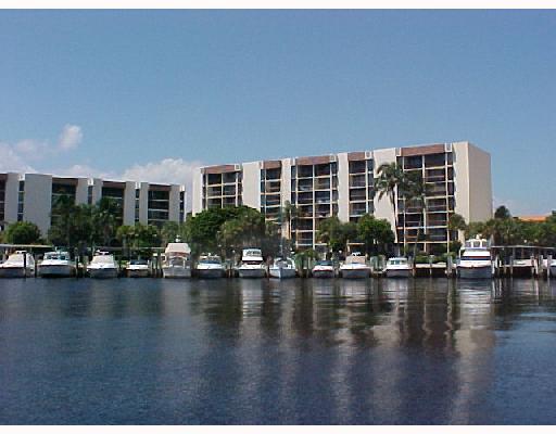 2707 North Ocean Boulevard, Unit 703 Boca Raton, FL 33431 - Photo 1 of 8 Primary Photo