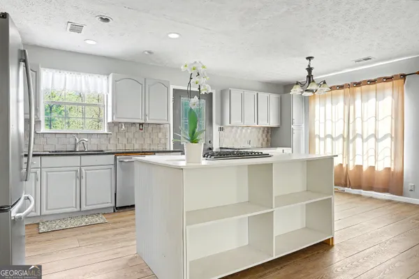 $489,500 | 376 Doe Lane, Mansfield, GA 30055