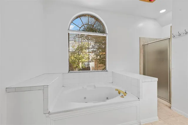 $3,000 | 434 Moonlight Way, Irving, TX 75063