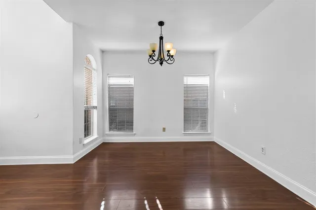 $3,000 | 434 Moonlight Way, Irving, TX 75063