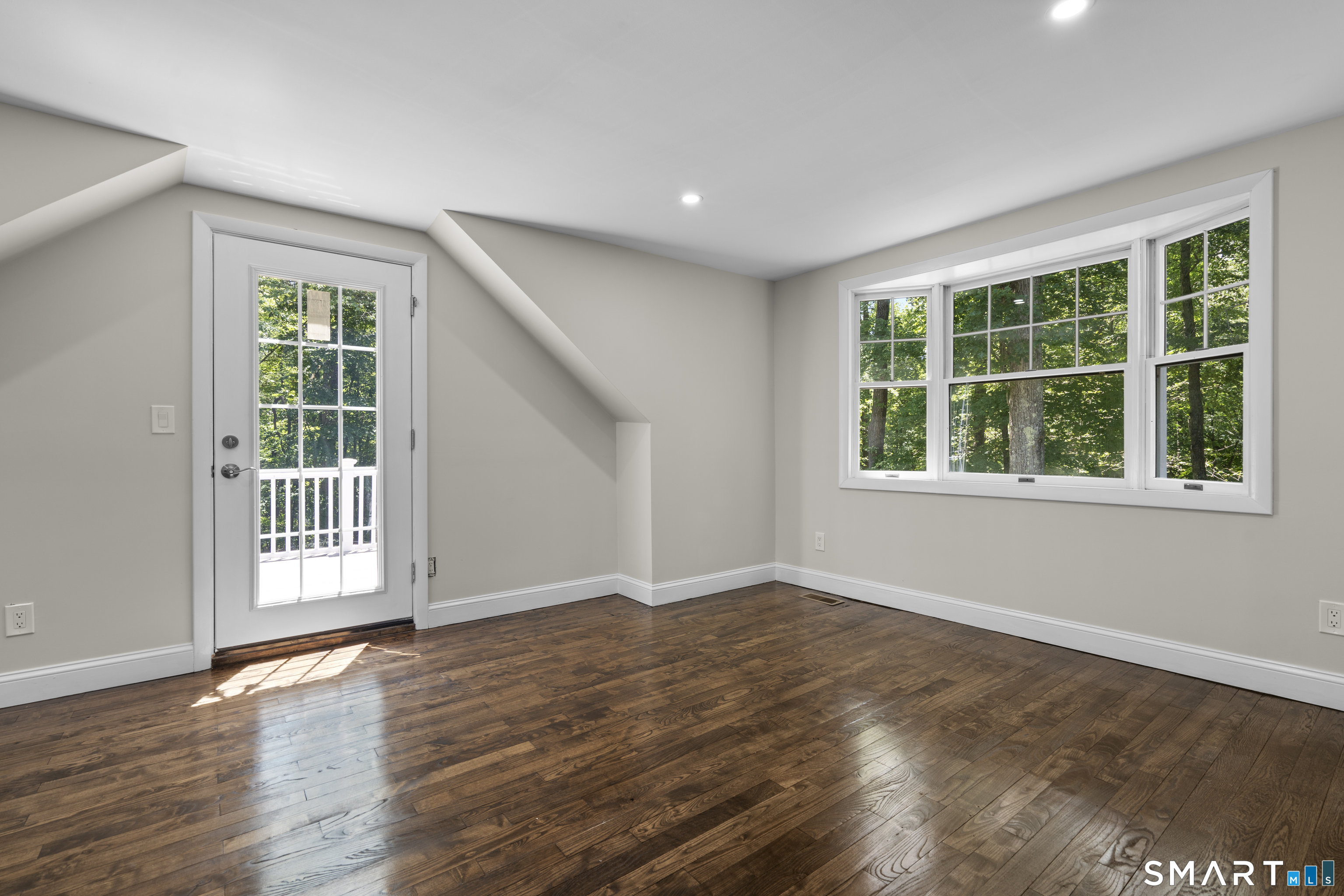33 Old Stagecoach Road Redding, CT 06896 - Photo 34 of 40