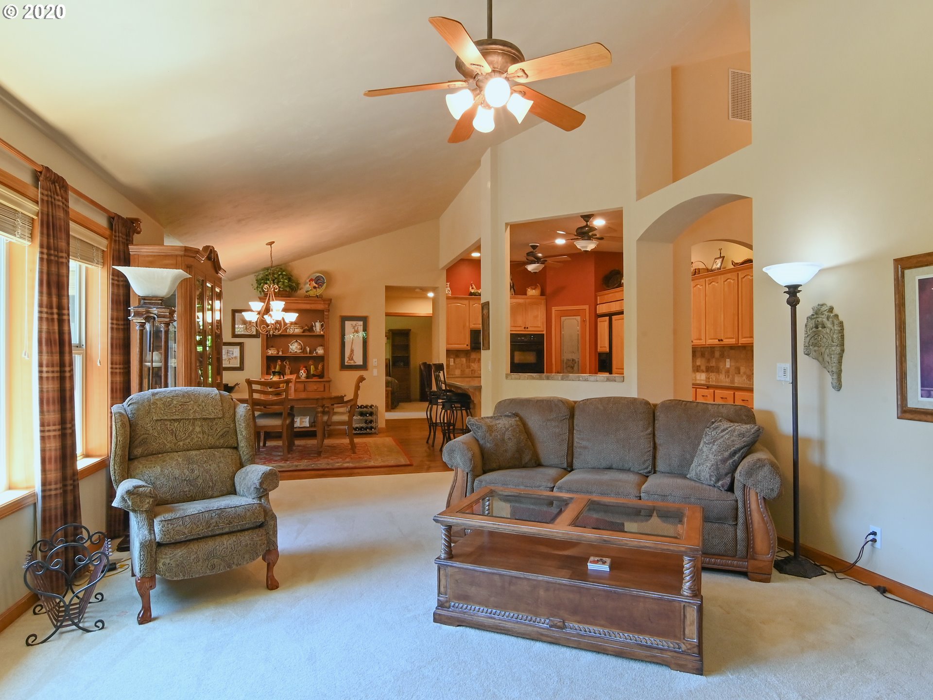 841 River Knoll Way Springfield, OR 97477 - Photo 12 of 32