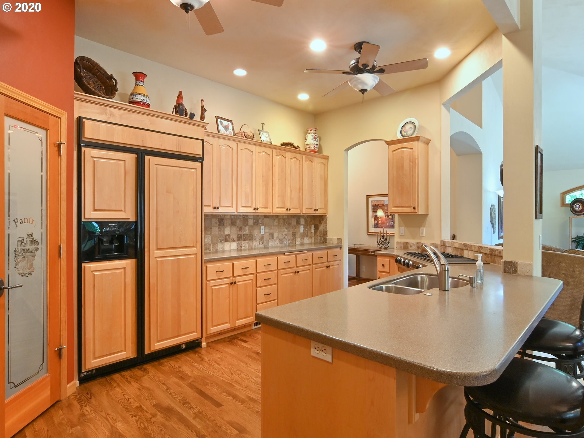 841 River Knoll Way Springfield, OR 97477 - Photo 15 of 32