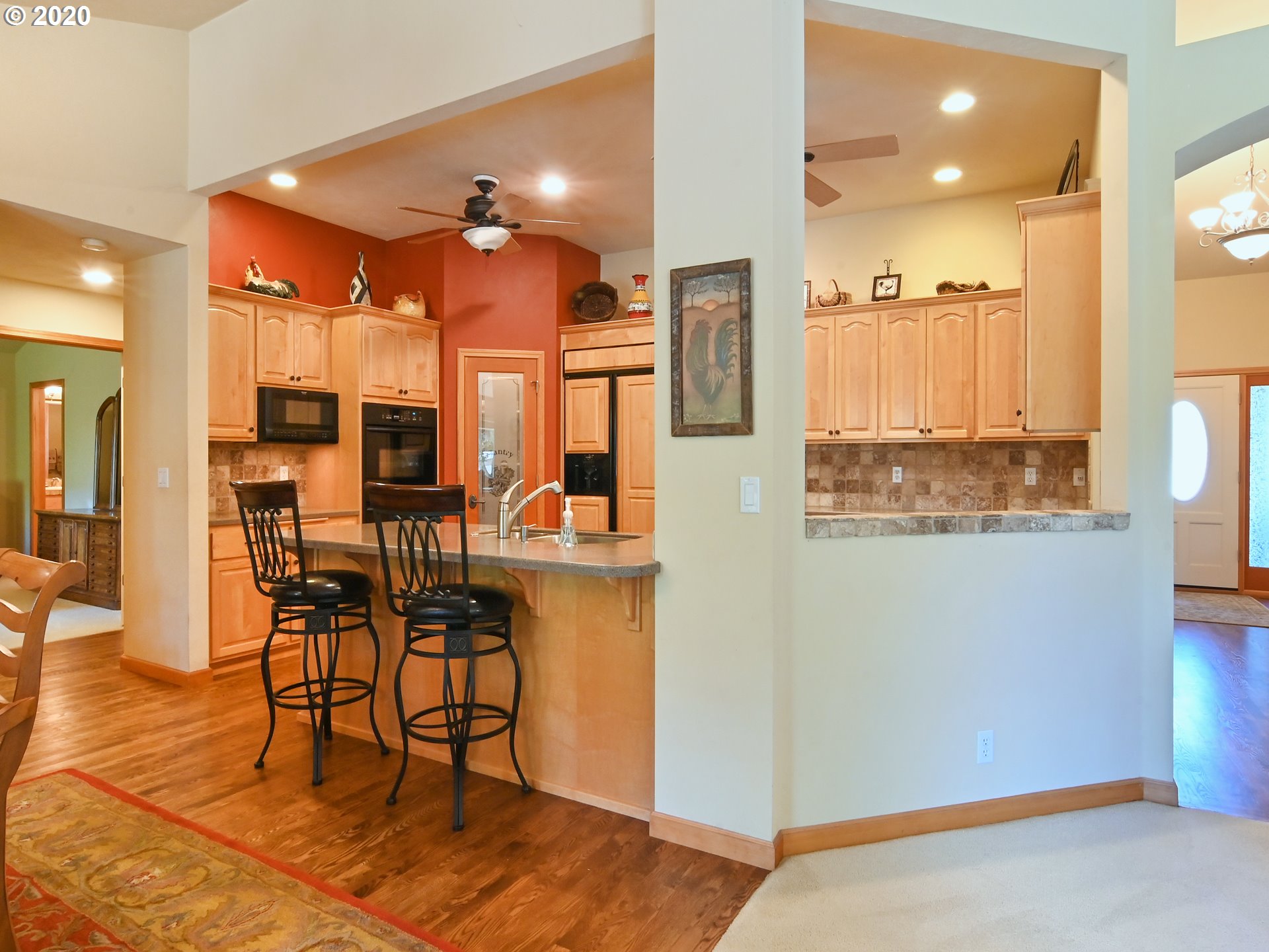 841 River Knoll Way Springfield, OR 97477 - Photo 18 of 32