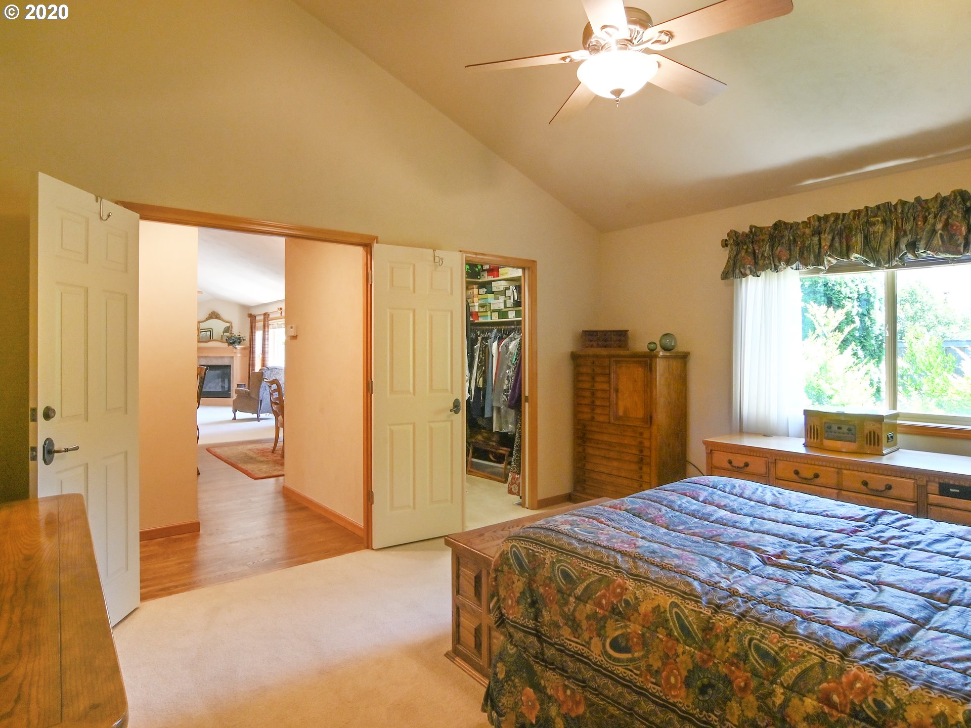 841 River Knoll Way Springfield, OR 97477 - Photo 19 of 32
