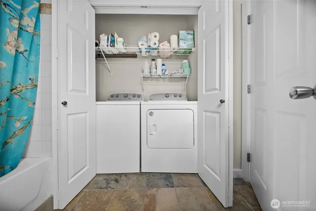 $285,000 | 801 Rainier Avenue North, Unit E324, Renton, WA 98057