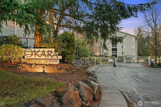 $285,000 | 801 Rainier Avenue North, Unit E324, Renton, WA 98057