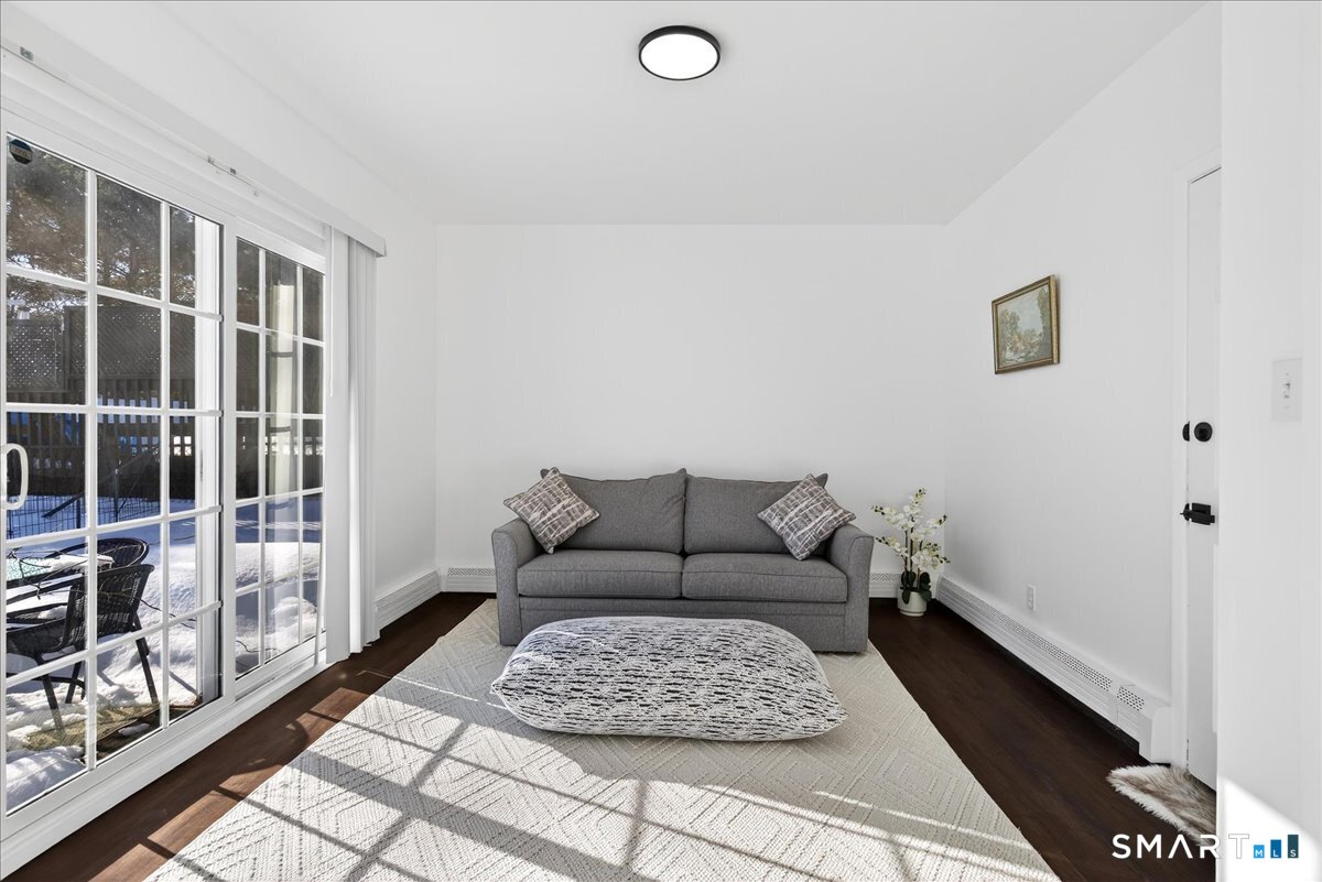 114 Daniel Road Hamden, CT 06517 - Photo 12 of 32