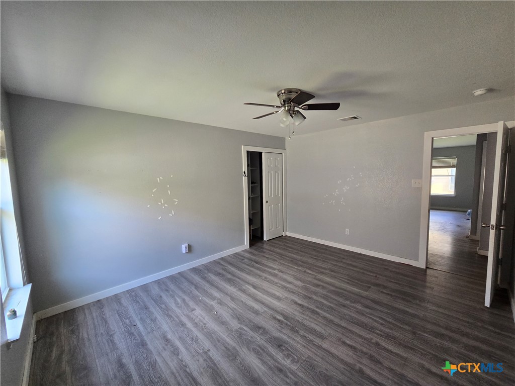 908 Starlight Drive Temple, TX 76502 - Photo 18 of 25 Bedroom 3