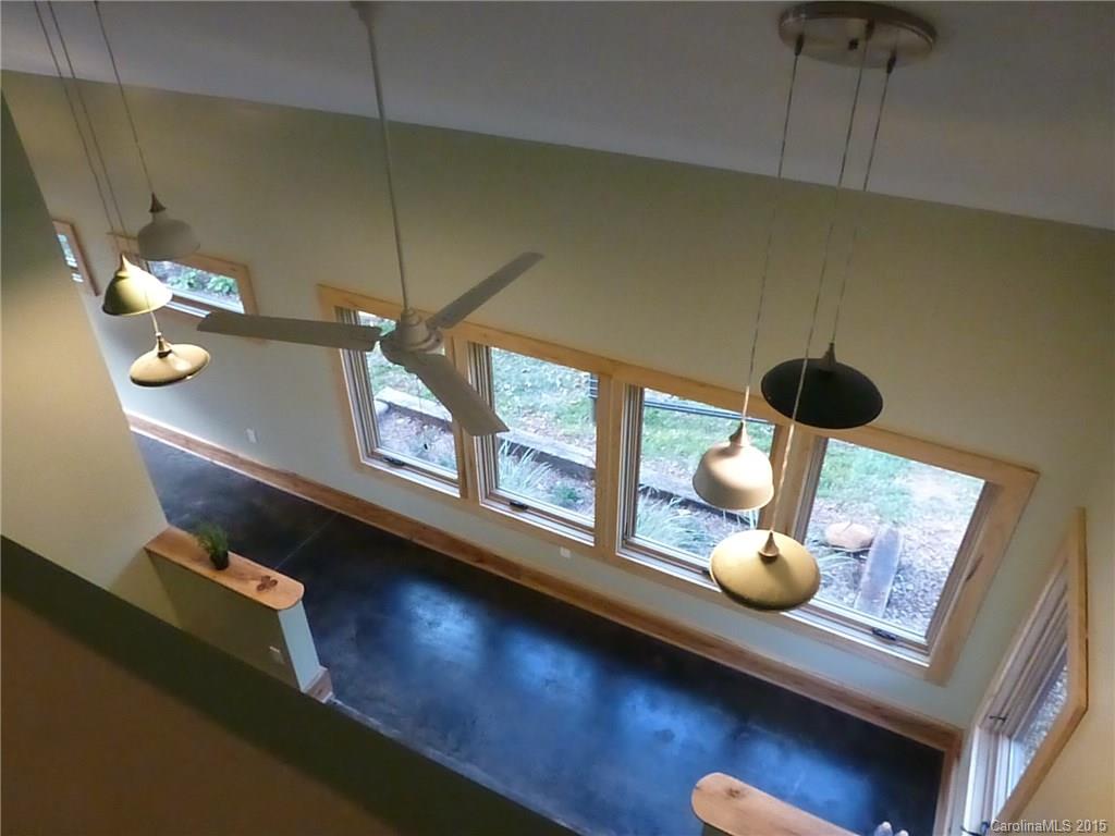 59 Gash Farm Road Asheville, NC 28805 - Photo 13 of 24 Gallery Image 13