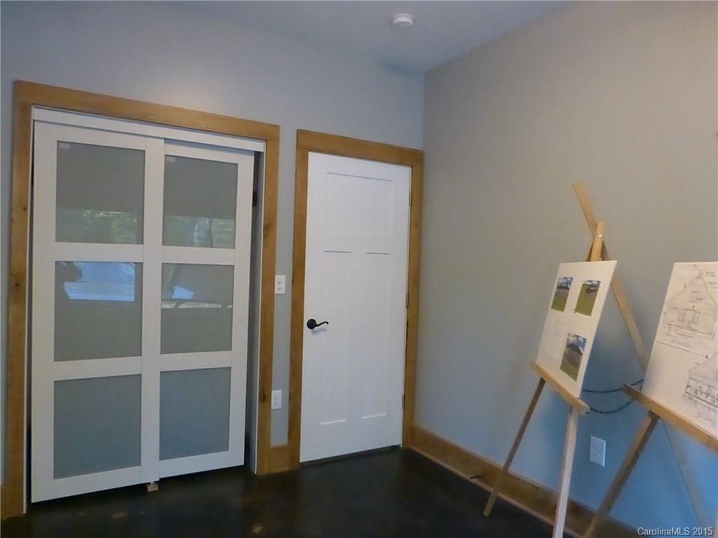 59 Gash Farm Road Asheville, NC 28805 - Photo 19 of 24 Gallery Image 19