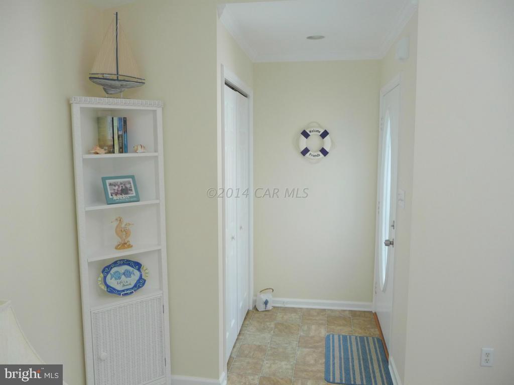 12 Rabbit Run Lane Ocean Pines, MD 21811 - Photo 3 of 35