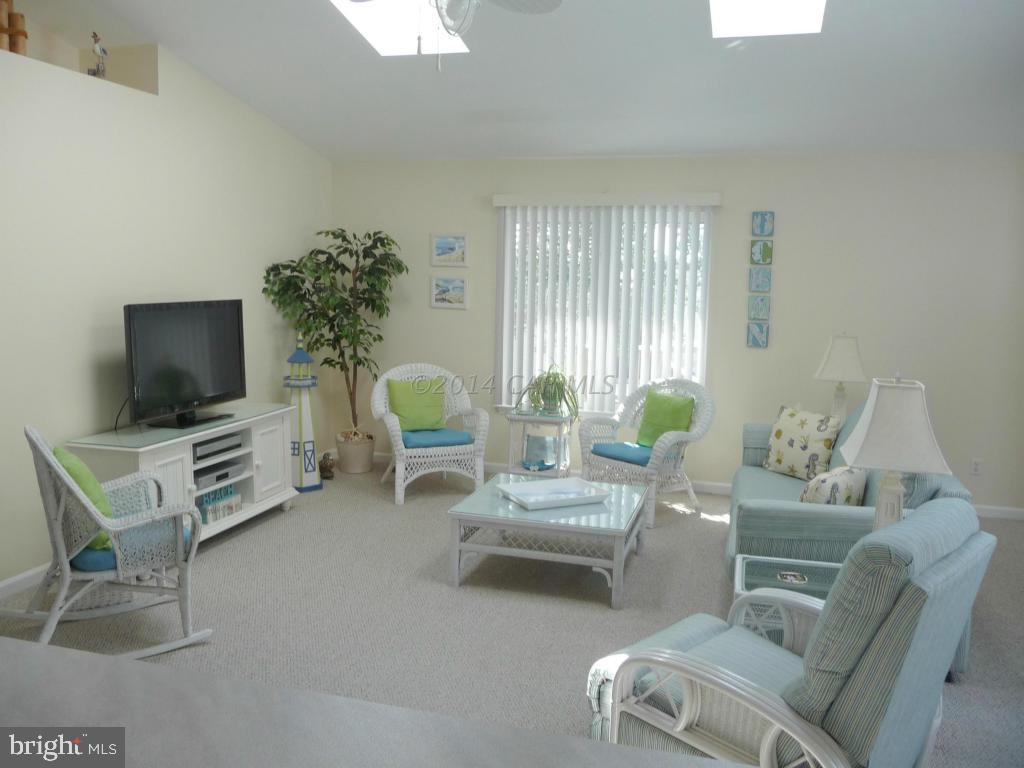 12 Rabbit Run Lane Ocean Pines, MD 21811 - Photo 8 of 35