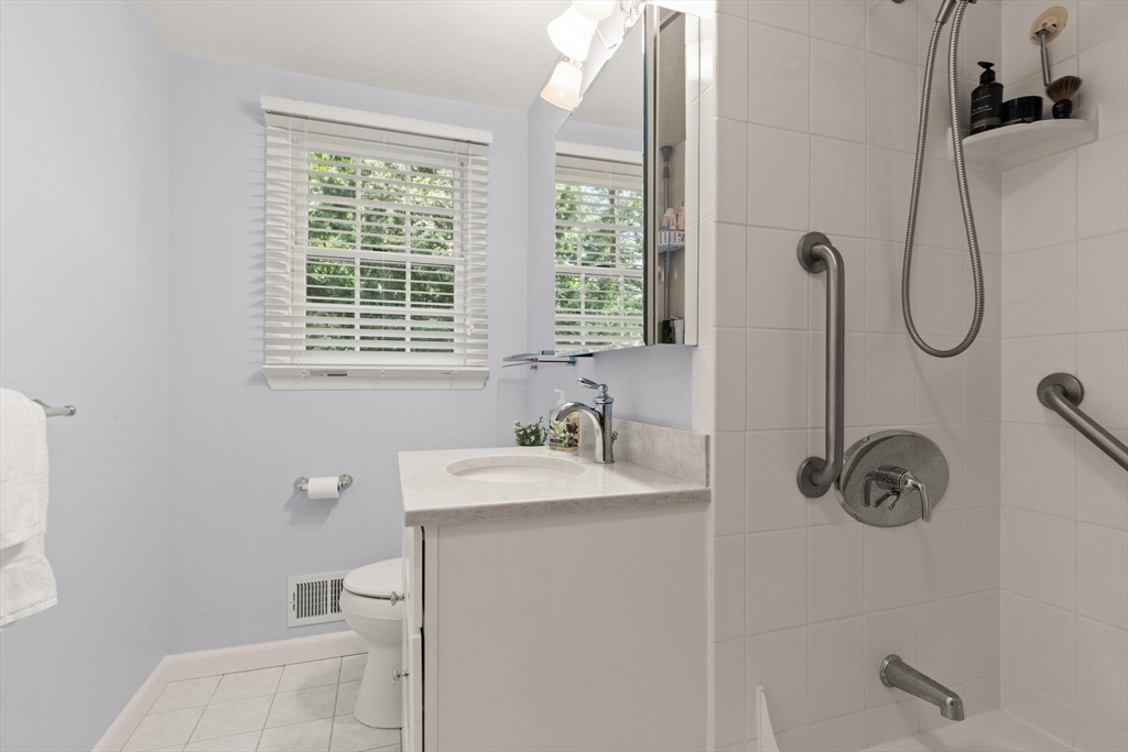 26 Hickory Road Sudbury, MA 01776 - Photo 14 of 26 Gallery Image 14