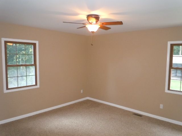 792 Barnes Lake Road Columbiaville, MI 48421 - Photo 10 of 21 31070878-9.JPG