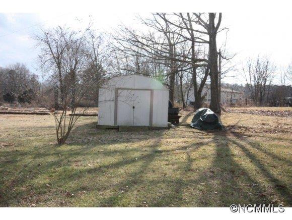 89 Old Case Road Fletcher, NC 28732 - Photo 3 of 16 Gallery Image 3