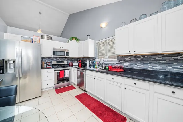 $3,300 | 3118 145th Street, Posen, IL 60469