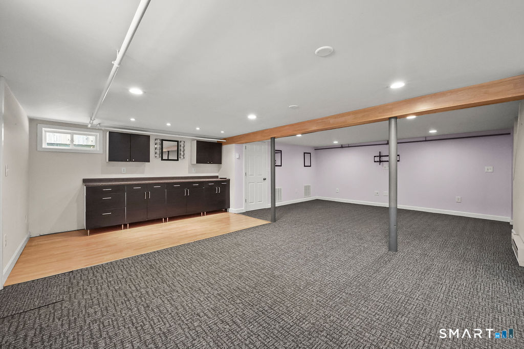 250 Edward Street Wethersfield, CT 06109 - Photo 24 of 30