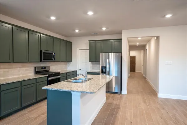 $2,200 | 4116 Limestone Blf Drive, Celina, TX 75009