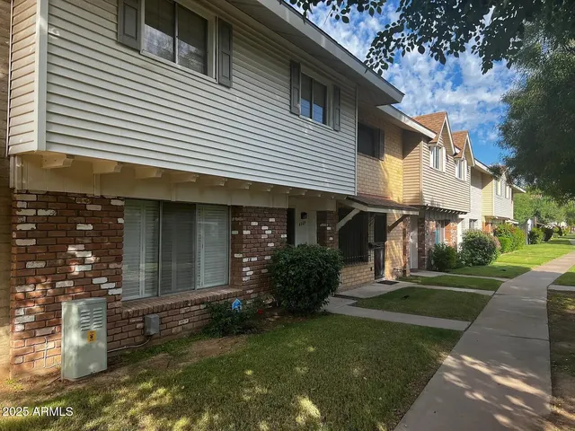 $2,000 | 4505 North 17th Avenue, Phoenix, AZ 85015