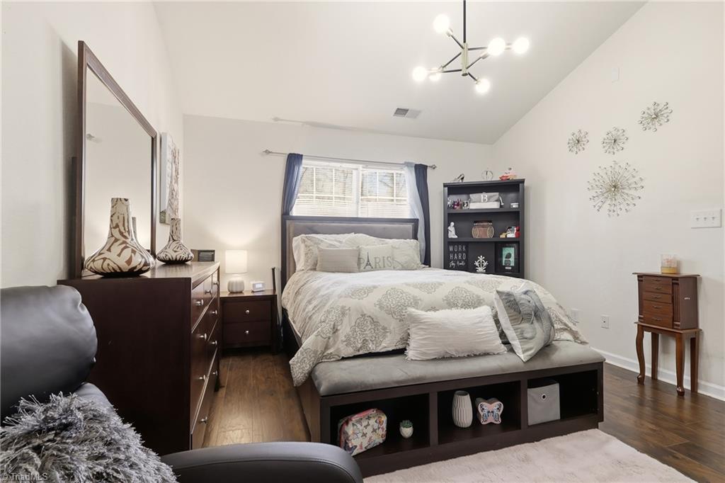 2165 Cliffvale Drive High Point, NC 27262 - Photo 18 of 28