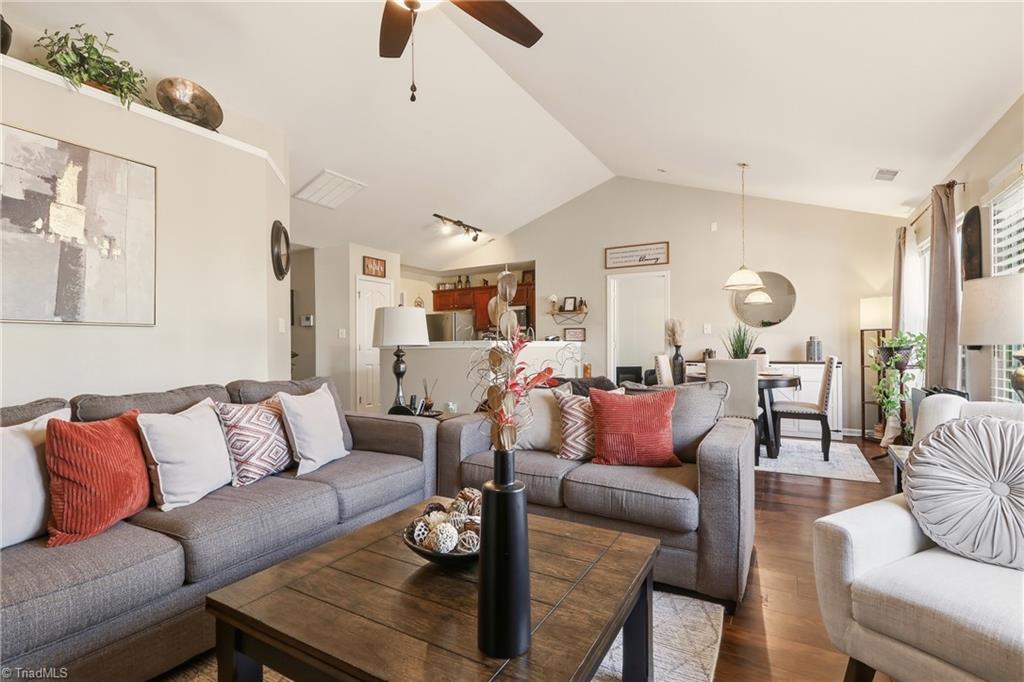 2165 Cliffvale Drive High Point, NC 27262 - Photo 8 of 28