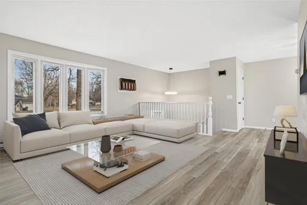 $309,900 | 35 Knollwood Street, Annandale, MN 55302