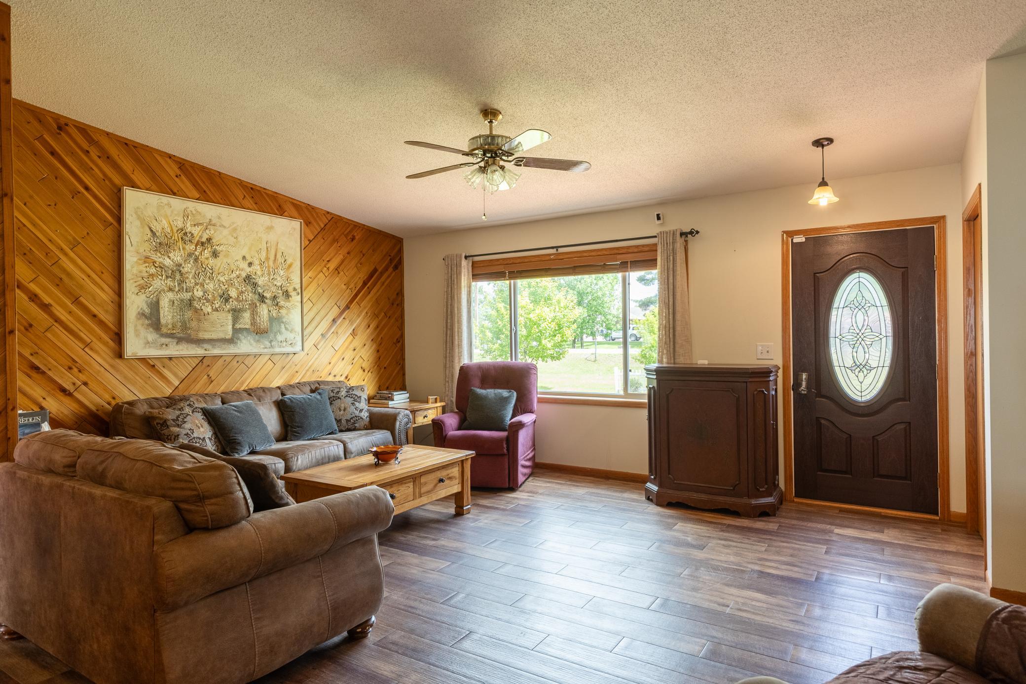 431 Main Street Menahga, MN 56464 - Photo 13 of 47