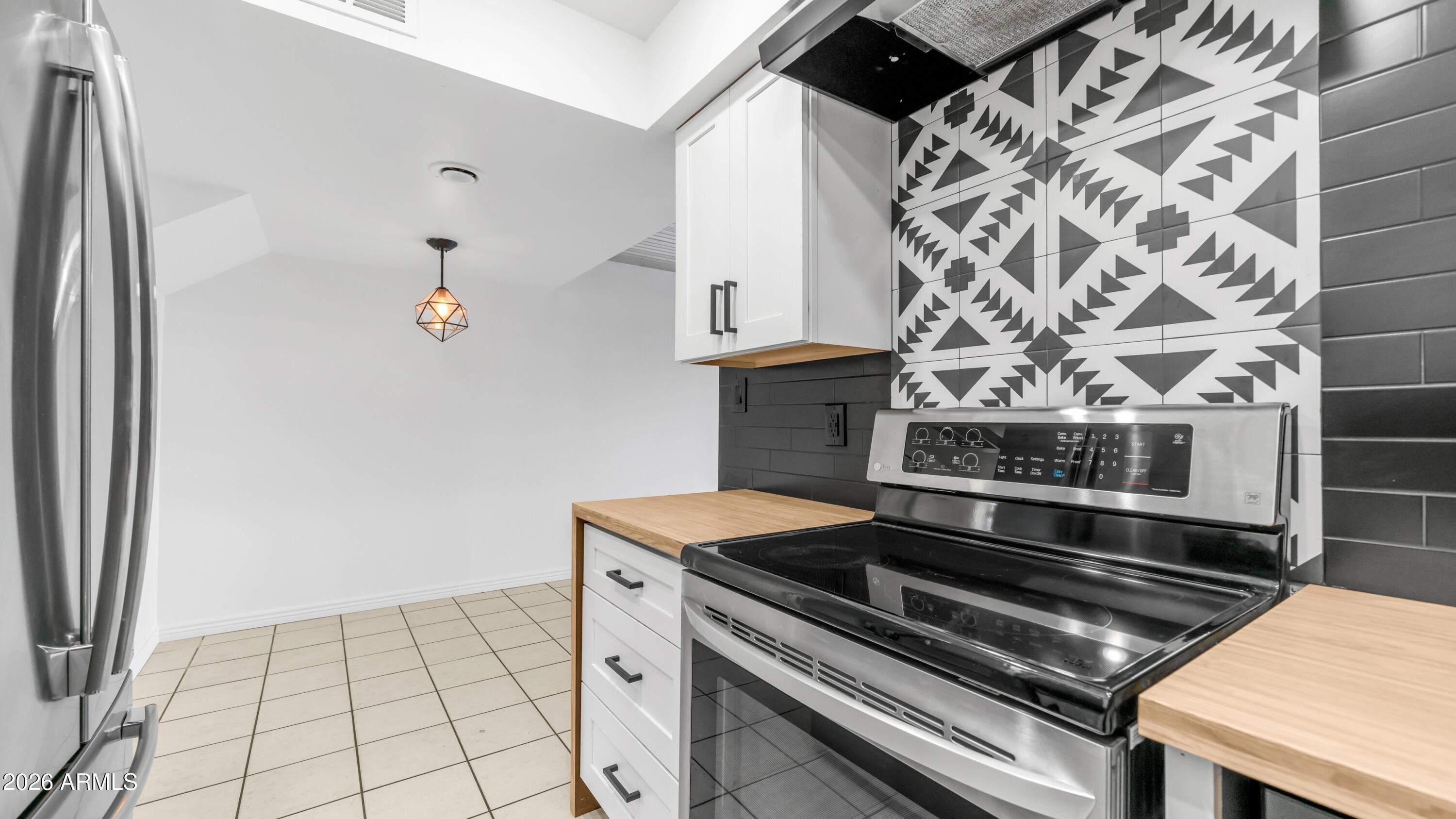 6030 North 15th Street, Unit 11 Phoenix, AZ 85014 - Photo 3 of 24 6030 N 15th St Unit 11-10