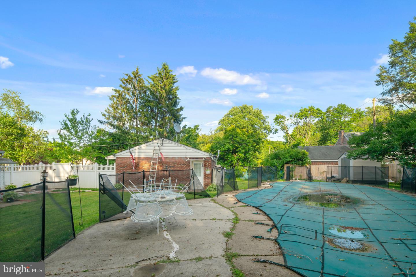 22 Edgemoor Road Cheltenham, PA 19012 - Photo 25 of 26 Pool