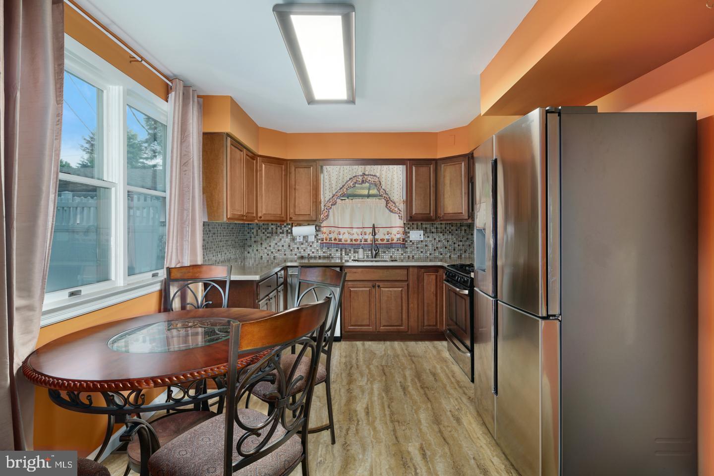 22 Edgemoor Road Cheltenham, PA 19012 - Photo 10 of 26 Kitchen
