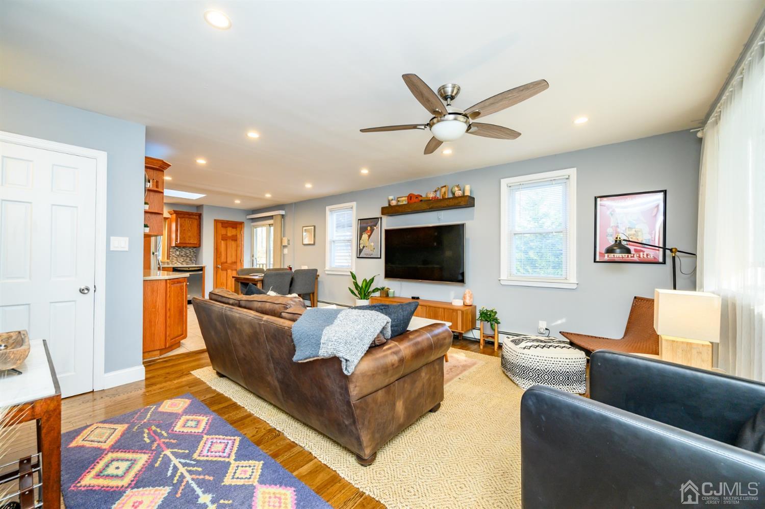 32 Woods Road Little Falls, NJ 07424 - Photo 4 of 36 Gallery Image 4