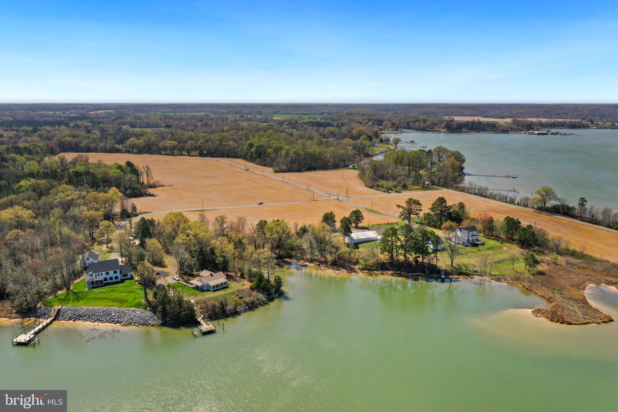 2 Beales Wharf Road Montross, VA 22520 - Photo 2 of 7 Access to deep water