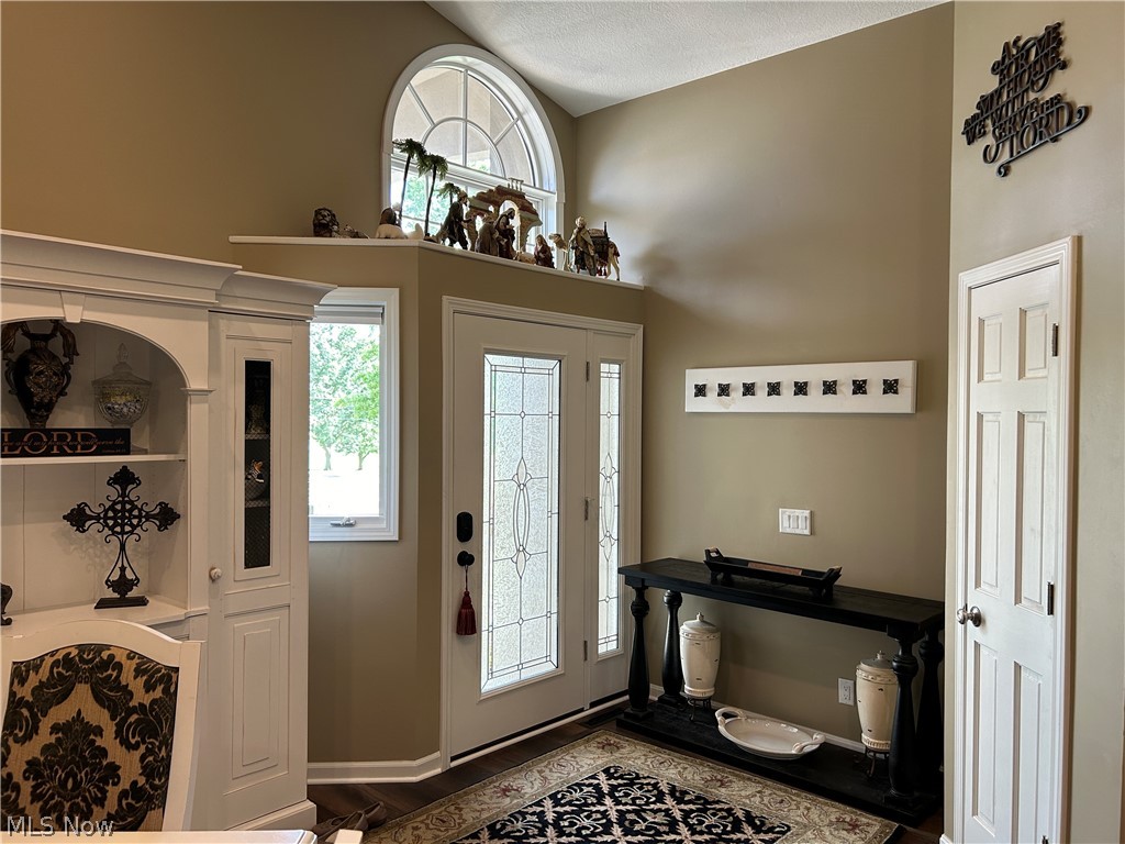 2445 Blake Road Wadsworth, OH 44281 - Photo 8 of 35