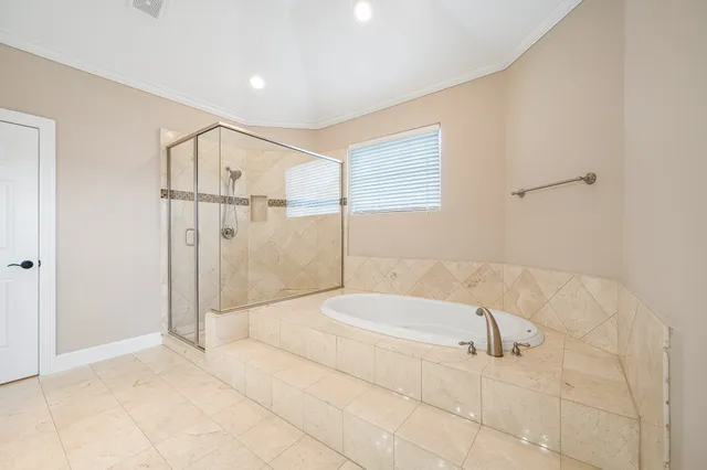 $3,150 | 418 Fowler Street, Houston, TX 77007